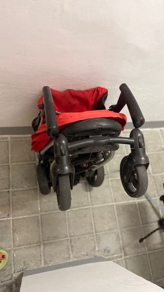 Carrito bebé rojo m-rese