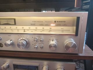 Sanyo Stereo Receiver J2000U - Vintage...