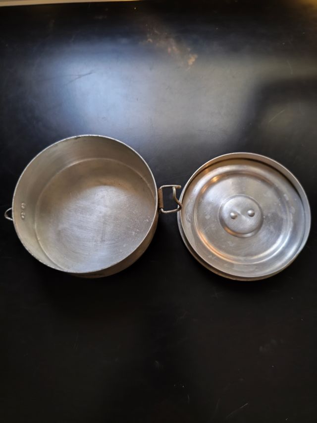 Cafetera italiana JATA y fiambrera