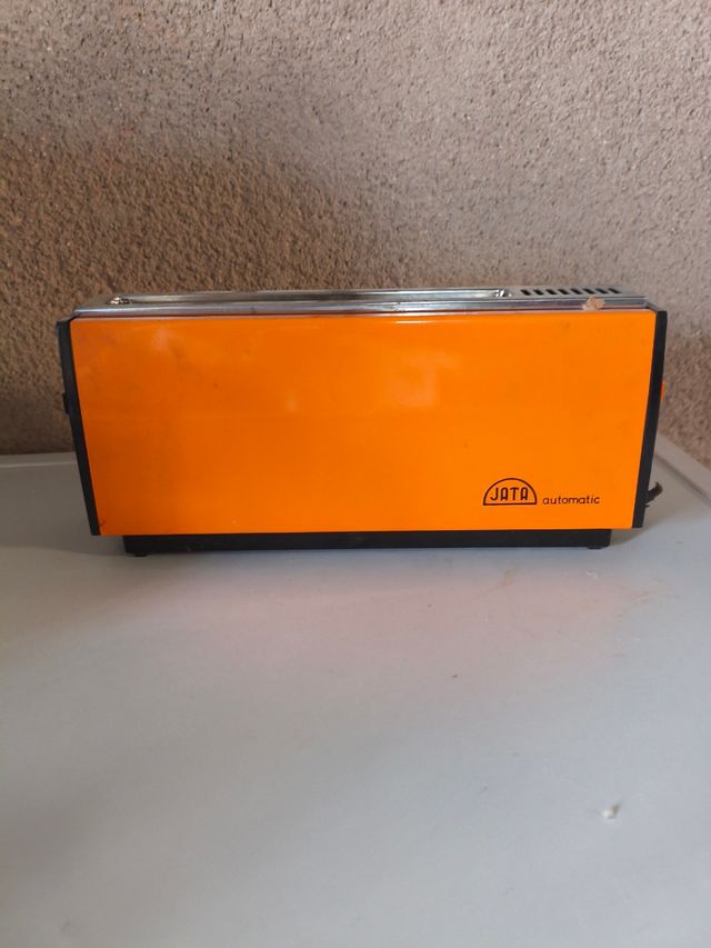 Cafetera italiana JATA y fiambrera