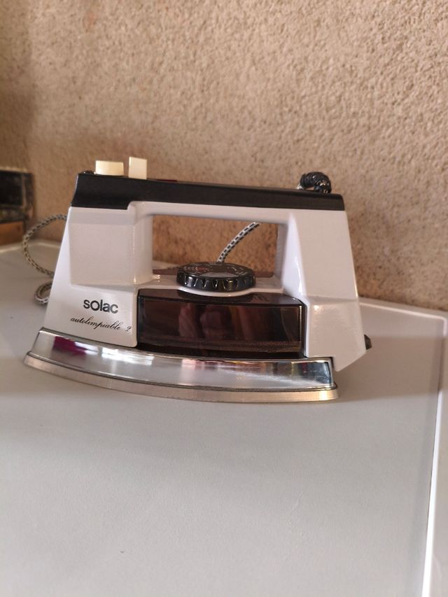 Cafetera italiana JATA y fiambrera