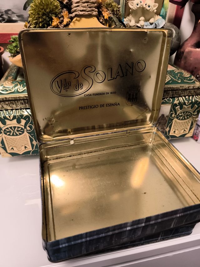 2 Cajas metálicas vintage solano