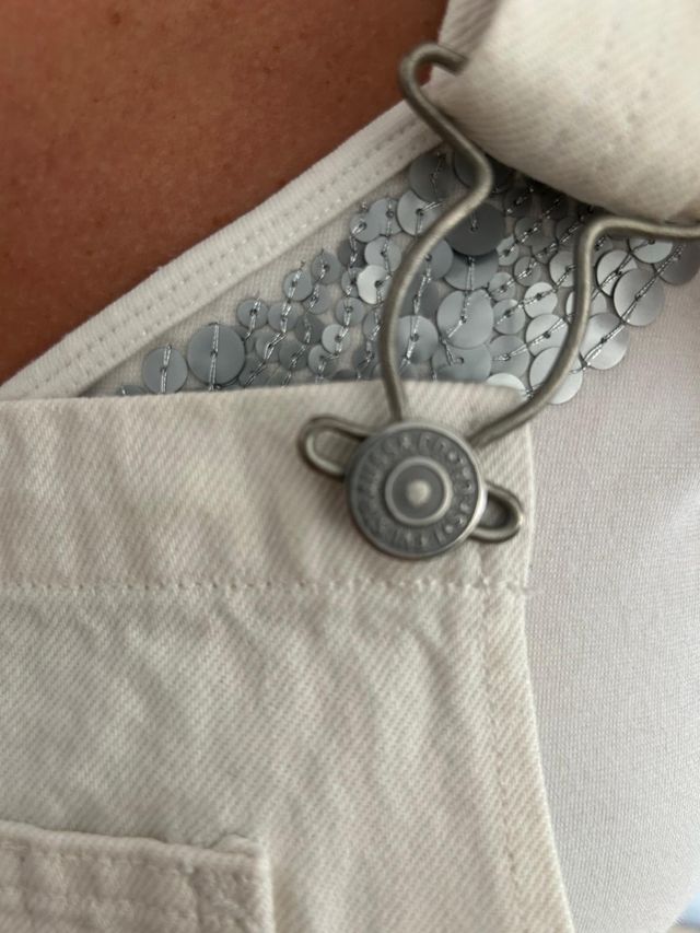 Mono Levi's blanco talla M