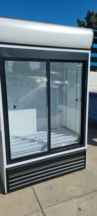 Armario refrigerado 1080L