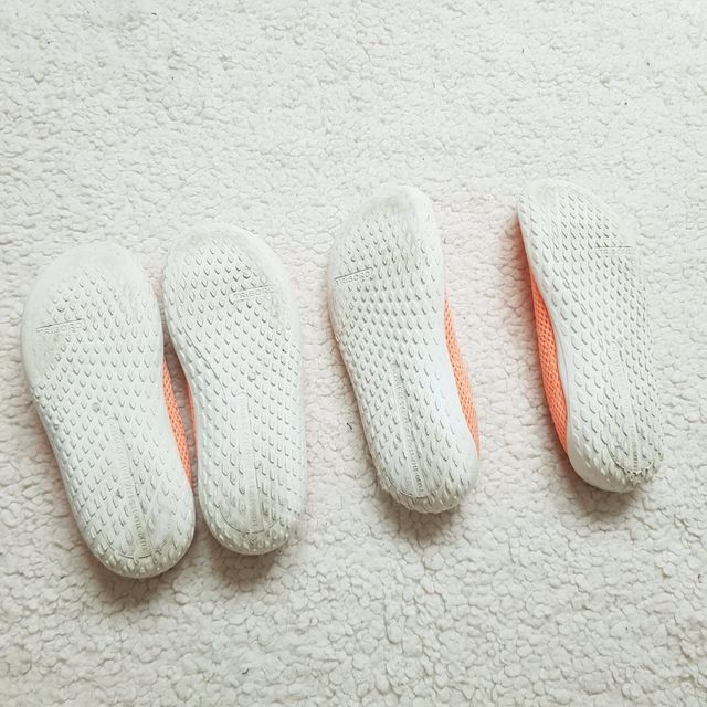 Escarpines niñ@ cangrejera naranja gemelas Tribord