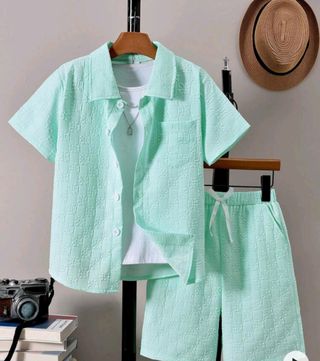 Conjunto niño - Verde claro talla de 11 a 12 niño