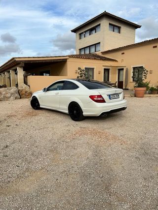 Mercedes-Benz Clase C 250 coupé AMG