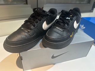 Nike Air Force 1 LV8 - Zapatillas Negras