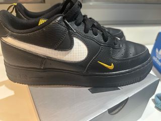 Nike Air Force 1 LV8 - Zapatillas Negras