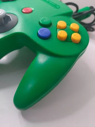 Mando Excelente + Mario Kart PAL EUR. Nintendo 64.