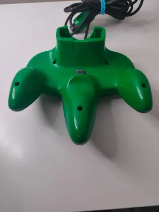 Mando Excelente + Mario Kart PAL EUR. Nintendo 64.
