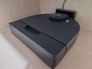 Robot aspiradora NEATO D8 - piezas
