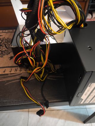 Fuente alimentación Unyka 700W ATX fuente gaming