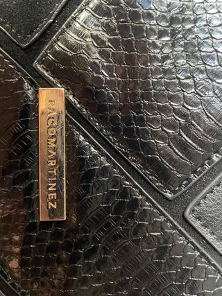 Bolso negro pequeño