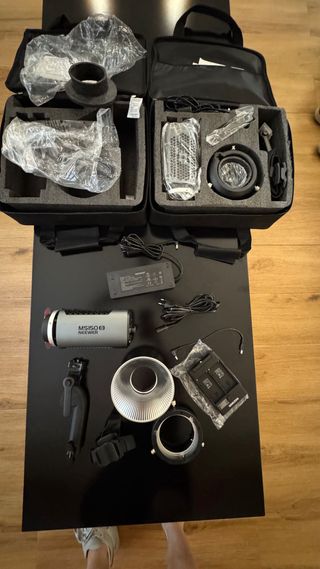 Luz LED NEEWER MS150B 130W