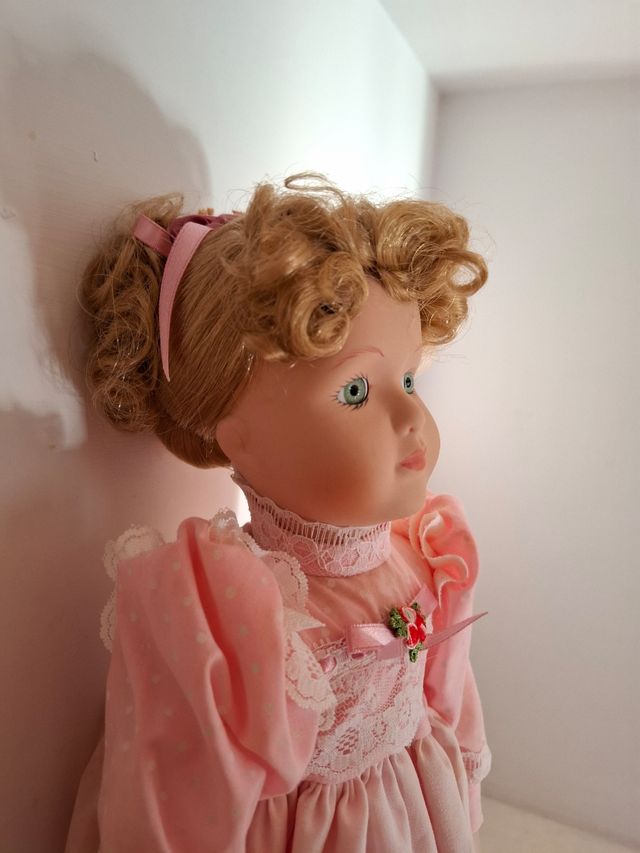 Muñeca porcelana años 80