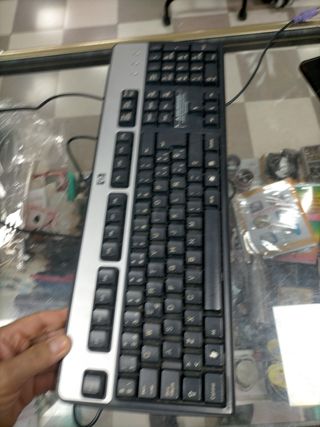 Teclado HP - Negro y Plata