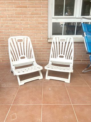 Sillas de plástico apilables