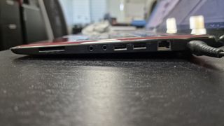 Portátil Toshiba Satellite Core 2 T130-132 rojo