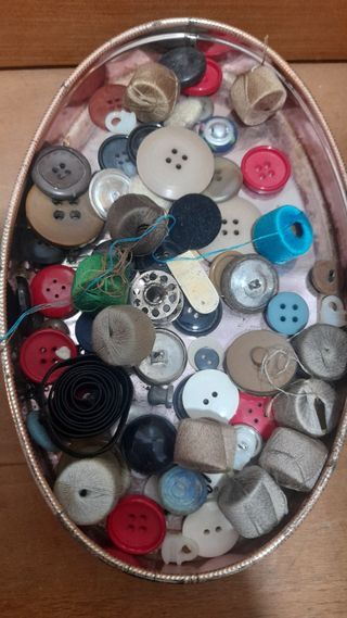 Scatola vintage cucito
