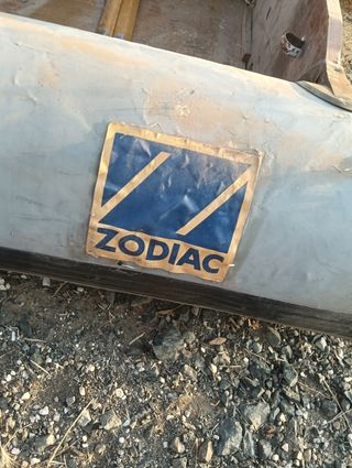 Zodiac inflable usada
