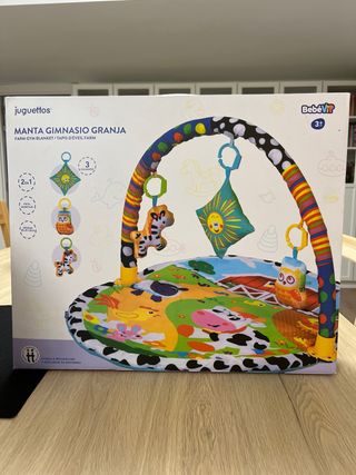 Pack bebé: Manta gimnasio, andador y peluche