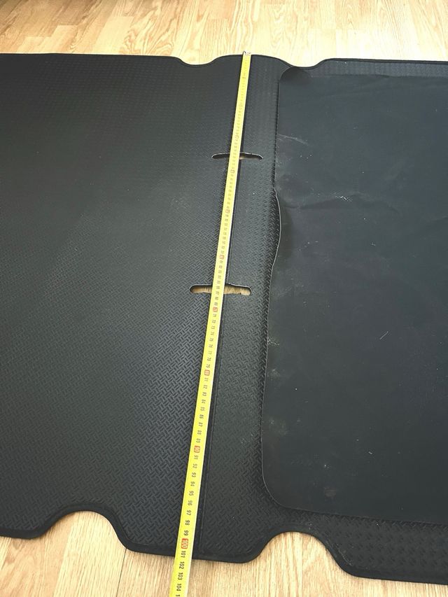 Alfombra maletero Ford Focus MK4