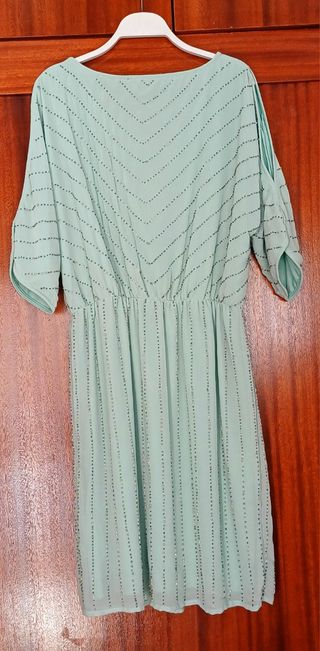 Vestido de Vila aguamarina con abalorios plateados