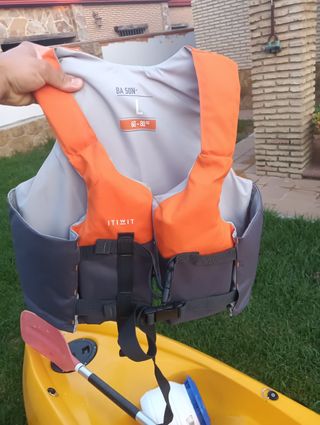 Kayak individual amarillo