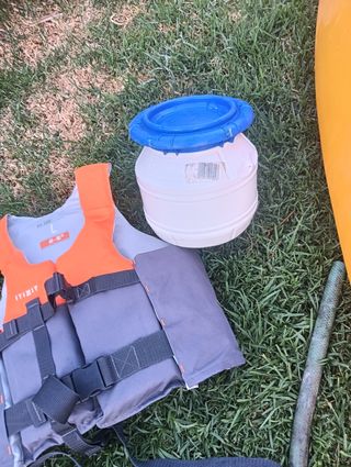 Kayak individual amarillo