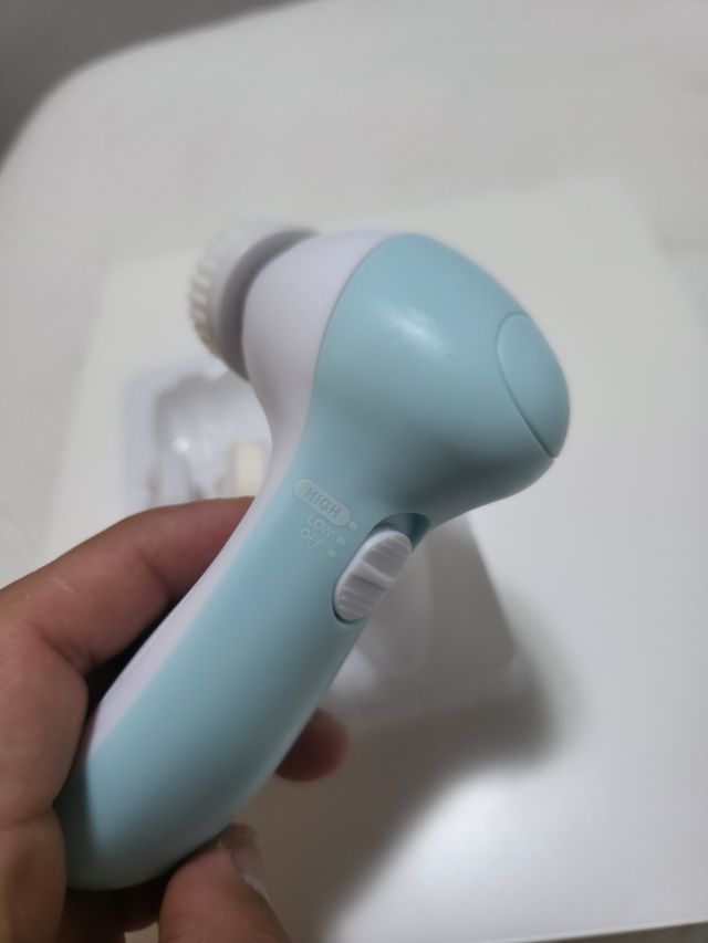 Cepillo Limpieza Facial Eléctrico