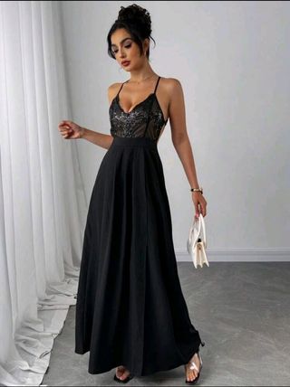 Vestido negro fiesta talla M sin estrenar.