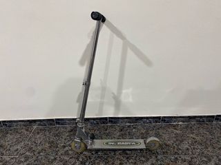 Patinete Dr. Rasta metálico