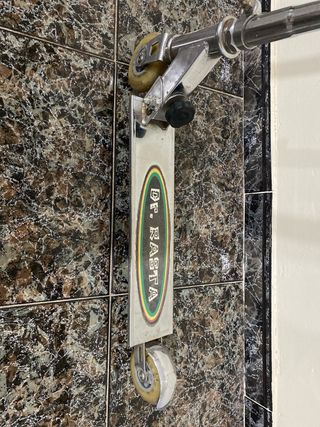 Patinete Dr. Rasta metálico