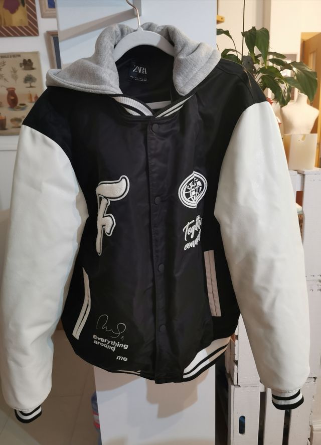 Cazadora bomber Zara L - Blanca y negra