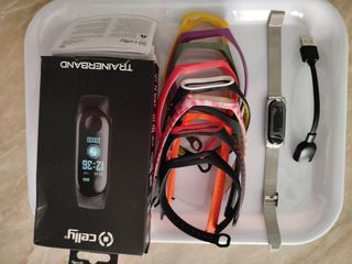Smartwatch Celly + 10 cinturini