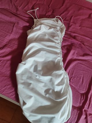 Vestido midi blanco ajustado, nuevo sin etiquetas 