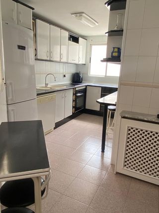 Alquiler de Habitación para estudiantes amueblada.
