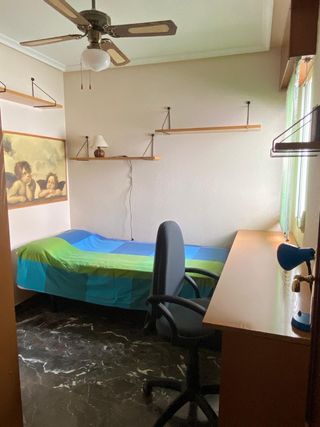 Alquiler de Habitación para estudiantes amueblada.