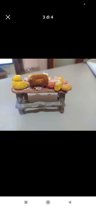 Banco salumi fatto a mano