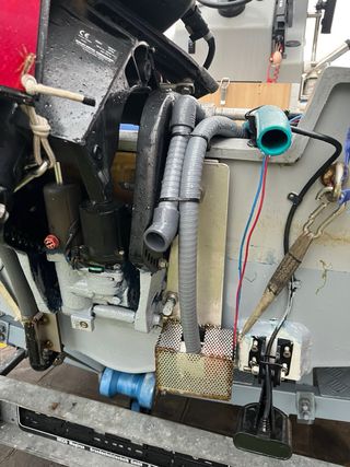 Embarcación neumática 4,80 con Suzuki 50cv
