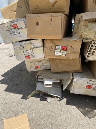 Canaletas eléctricas nuevas 
