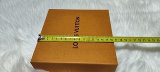 Caja y bolsa Louis Vuitton