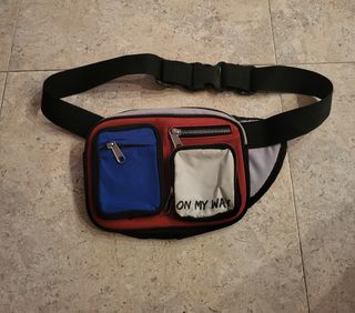 Riñonera deportiva zara - Azul y Roja