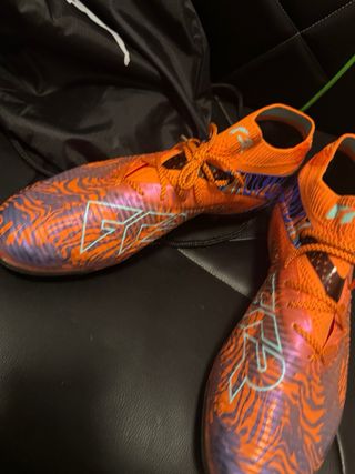 Botines Puma Fútbol - Multicolor 
Neymar