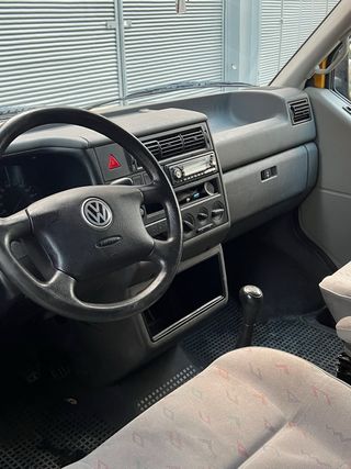 VW Transporter 2001 - 180.000km