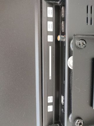 TV TD Systems 32" - Negro