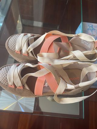 Sandalias Gioseppo beige-rosa