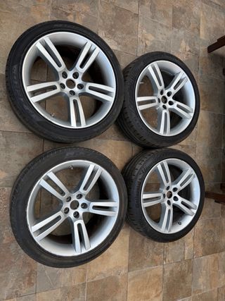 Llantas con neumaticos Jaguar Jupiter 19” XKR x150