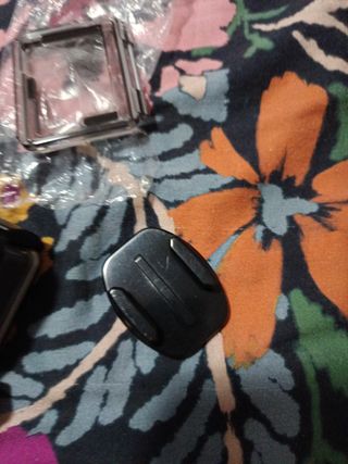 GoPro HERO+ (Plus) NUEVA + extras